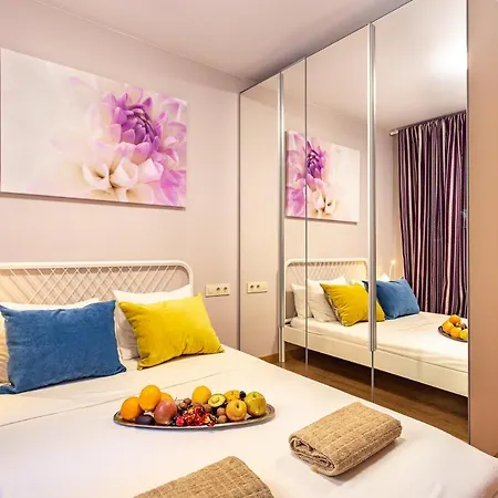 Three Bedrooms * Барселона