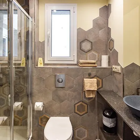 Three Bedrooms Апартаменты Барселона