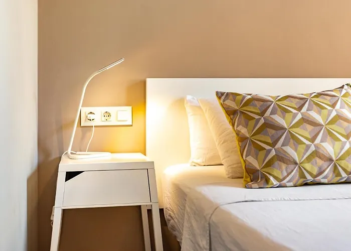 Three Bedrooms شقة برشلونة